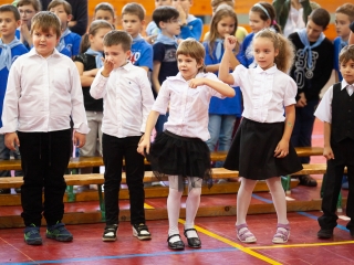 Elsősavató a Dózsában - fotó: Ónodi Zoltán