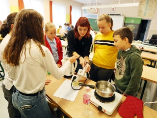 Az energiakövet tanórája - fotó: Sándor Judit