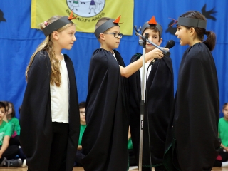 Elsősavató a Petőfiben (2018) - fotó: Sándor Judit