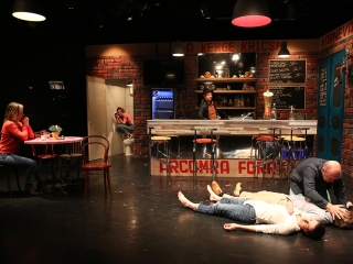 Antigoné - Premier a Bartókban - fotó: Sándor Judit