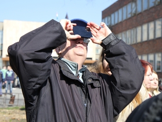 Napbanézők! - fotó: Sándor Judit