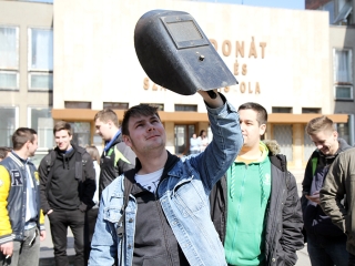 Napbanézők! - fotó: Sándor Judit