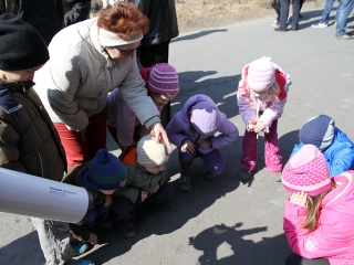 Napbanézők! - fotó: Sándor Judit