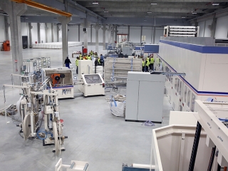 Gyárátadás Dunaföldváron - fotó: Sándor Judit