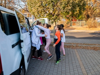 Hazaérkeztek a vízilabdás Szuperlányok - fotó: Ónodi Zoltán