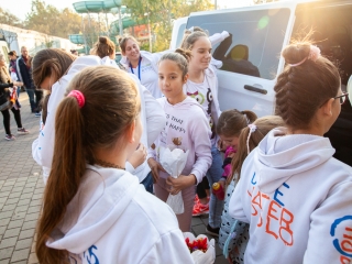 Hazaérkeztek a vízilabdás Szuperlányok - fotó: Ónodi Zoltán
