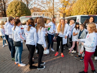 Hazaérkeztek a vízilabdás Szuperlányok - fotó: Ónodi Zoltán