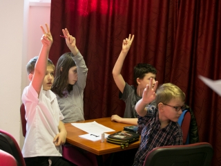 Illemtan vetélkedő az MMK-ban - fotó: Ónodi Zoltán