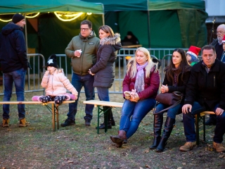 Mikulás Parti Újtelepen (2018) - fotó: Ónodi Zoltán