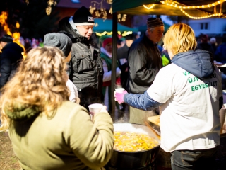 Mikulás Parti Újtelepen (2018) - fotó: Ónodi Zoltán
