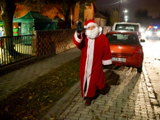 Mikulás Parti Újtelepen (2018) - fotó: Ónodi Zoltán