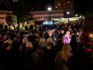 Advent első vasárnapja a főtéren - fotó: Ónodi Zoltán