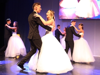 Rudas szalagavató a sportcsarnokban - fotó: Sándor Judit