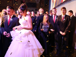 Rudas szalagavató a sportcsarnokban - fotó: Sándor Judit