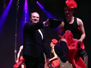 A Dunaferr iskola szalagavatója a sportcsarnokban  - fotó: Sándor Judit