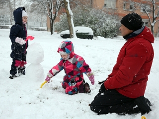 Hótakaró alatt a város - fotó: Sándor Judit