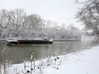 Hótakaró alatt a város - fotó: Sándor Judit