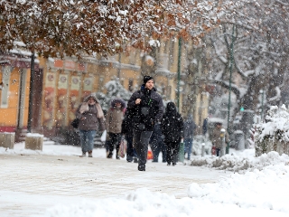 Hótakaró alatt a város - fotó: Sándor Judit