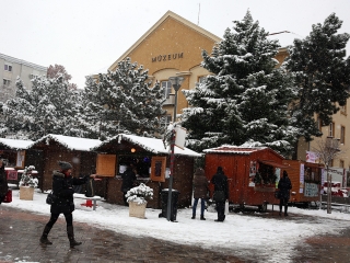 Hótakaró alatt a város - fotó: Sándor Judit