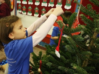 Karácsonyfa díszítő verseny (2018) - fotó: Sándor Judit