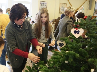 Karácsonyfa díszítő verseny (2018) - fotó: Sándor Judit