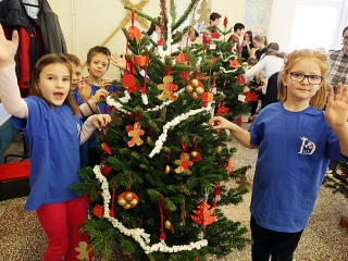 Karácsonyfa díszítő verseny (2018) - fotó: Sándor Judit