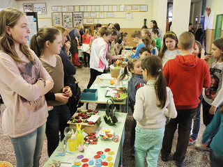 Húsvéti vásár a Dózsa iskolában - fotó: Ónodi Zoltán