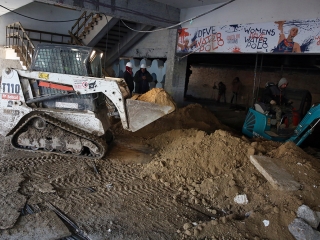 Képek az uszodafelújításról - fotó: Sándor Judit