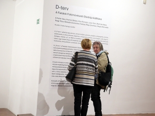 A Fiatalok Fotóművészeti Stúdiójának kiállítása Dunaújvárosról - fotó: Sándor Judit