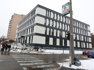 Az egykori zöld SZTK felújítása (2019) - fotó: Sándor Judit