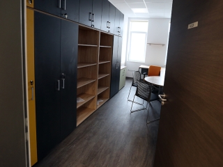 Az egykori zöld SZTK felújítása (2019) - fotó: Sándor Judit