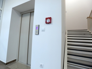 Az egykori zöld SZTK felújítása (2019) - fotó: Sándor Judit