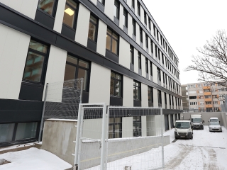 Az egykori zöld SZTK felújítása (2019) - fotó: Sándor Judit