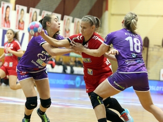 DKKA - Békéscsaba 35-25 - fotó: Sándor Judit