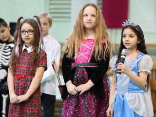 Farsang a Vasvári iskolában (2019) - fotó: Sándor Judit