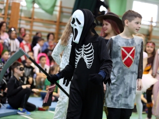 Farsang a Vasvári iskolában (2019) - fotó: Sándor Judit