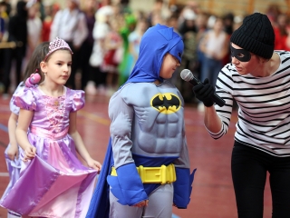 Farsang a Dózsa iskolában (2019) - fotó: Sándor Judit