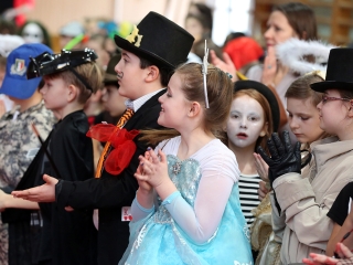 Farsang a Dózsa iskolában (2019) - fotó: Sándor Judit