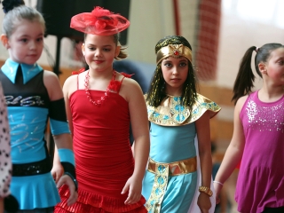 Farsang a Dózsa iskolában (2019) - fotó: Sándor Judit