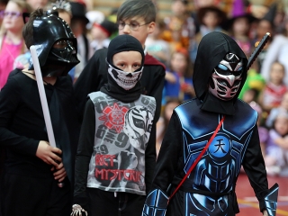 Farsang a Dózsa iskolában (2019) - fotó: Sándor Judit