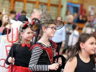 Farsang a Dózsa iskolában (2019) - fotó: Sándor Judit