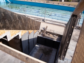 Jó ütemben halad az uszoda felújítása - fotó: Ónodi Zoltán