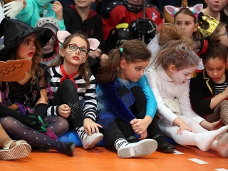 Farsangi bál a Móriczban - fotó: 