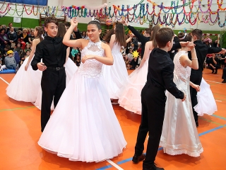 Farsangi bál a Móriczban - fotó: 