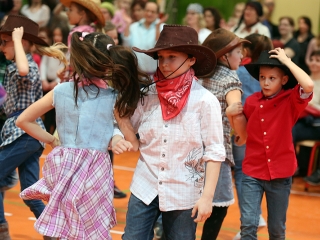 Farsangi bál a Móriczban - fotó: 