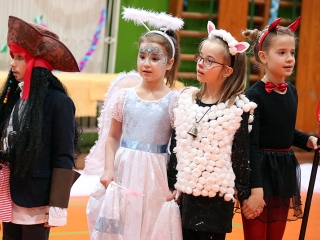 Farsangi bál a Móriczban - fotó: 