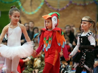 Farsangi bál a Móriczban - fotó: 