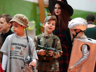 Farsangi bál a Móriczban - fotó: 