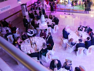 Alapítványi bál a POK-ban - fotó: Sándor Judit