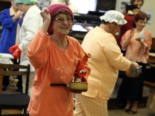 Nyugdíjasok farsangja Pentelén - fotó: Sándor Judit